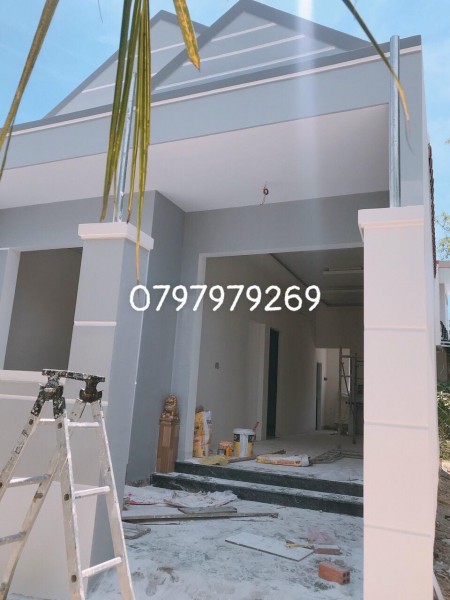 Bán nhà mới xây, sau lưng toyota đường 23/10
