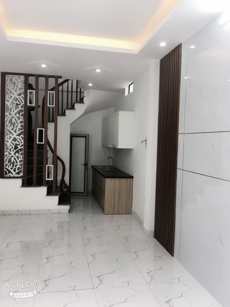 Nhà Đẹp Hoàng Mai – Nở Hậu, 35m2x4T, Ở Ngay, Giá 2,75 tỷ.