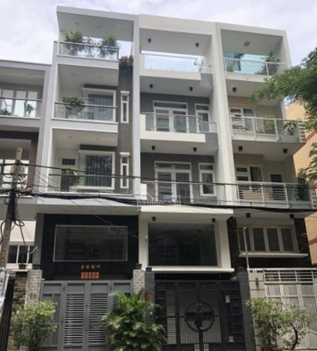Nhà tuyệt đẹp,NTCC (4x18) 4.5 tấm đường 10m Cư xá phú lâm D