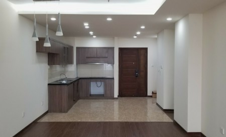 Cho thuê Chung cư Diamond Hoàng Đạo Thúy 3 ngủ cơ bản 14 triệu. Lh 0377983070