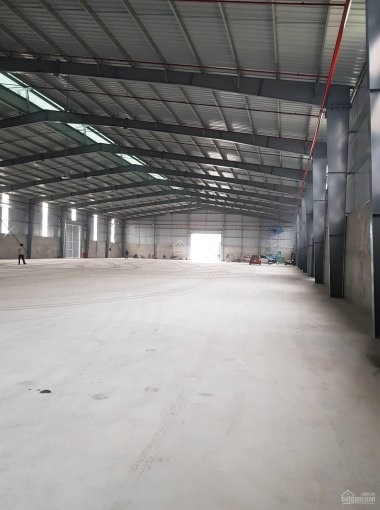 Cho thuê kho xưởng DT 2000m2 KCN Tân Quang Văn Lâm Hưng Yên