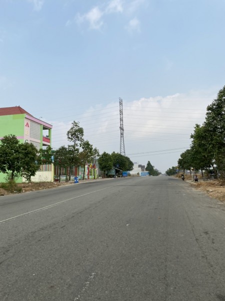 BÁN NHANH LÔ 639M2(21,5X30) THỔ CƯ FULL, GẦN KHU CÔNG NGHỆ CAO VÀ TRƯỜNG ĐẠI HỌC, GIÁ 8,7TR/M2. MT ĐƯỜNG 16M