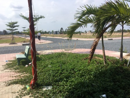 Đất nền dự án ngay trung tâm thị trấn Cần Đước, giá rẻ sổ riêng từng nền, chỉ từ 9 triệu/m2