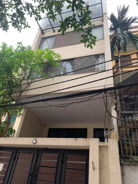 Bán nhà 8 tầng đẹp phố Võng Thị