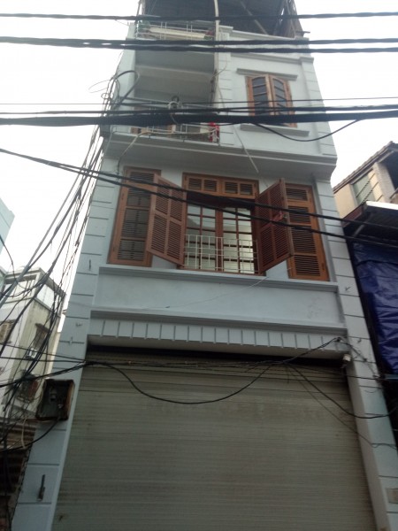 Cần bán nhà Lạc Long Quân Tây Hồ Hà Nội, 32M, 5T, 3,2 Tỷ