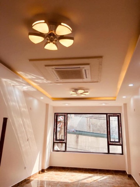 NHÀ NGUYỄN HOÀNG, NGÕ RỘNG, KD, Ô TÔ, 50M2, 6 tầng, MT 4, nhỉnh 6tỷ