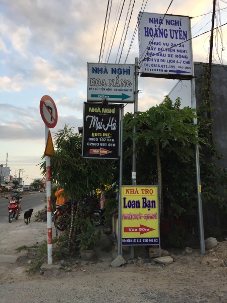 Cho thuê đất có nhà nát gần Đinh Tiên Hoàng, Cam Lâm Khánh Hòa