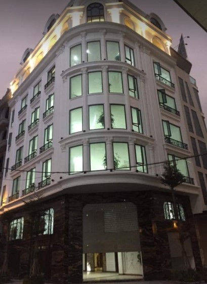 Bán Nhà Mặt Phố Vũ Phạm Hàm, Lô Góc, 8 Tầng, 133m, MT 7.9m, KD, VP. Giá 52,5 Tỷ
