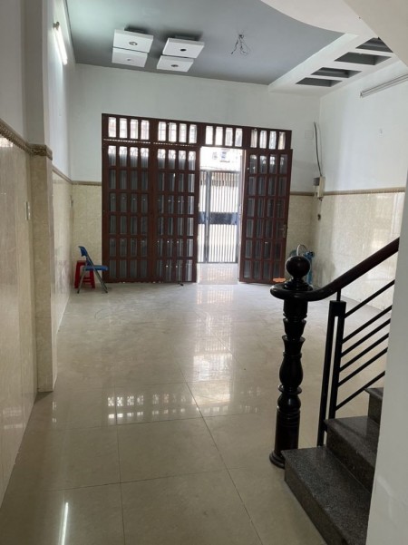 Nhà Phan Anh, 3 lầu, ST, 5PN, 6WC, Giá 17tr