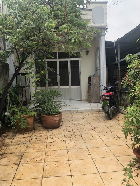 Nhà nguyên căn thêm kho 100m2, thích hợp làm văn phòng công ty, nhà xưởng