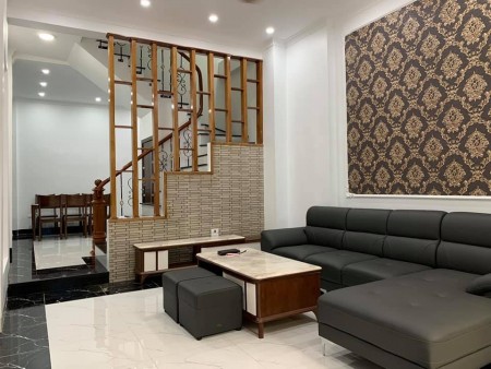 Thiếu vốn kinh doanh, BÁN khách sạn 5 sao khu vực Hoàng Mai, chỉ hơn 3 tỷ