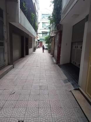 PHÂN LÔ, 5M RA Ô TÔ ĐẬU, ĐỖ NGÀY ĐÊM, 2 MẶT THOÁNG TRƯỚC SAU, NGÕ HOÀ BÌNH HBT (36M -3.3 TỶ)