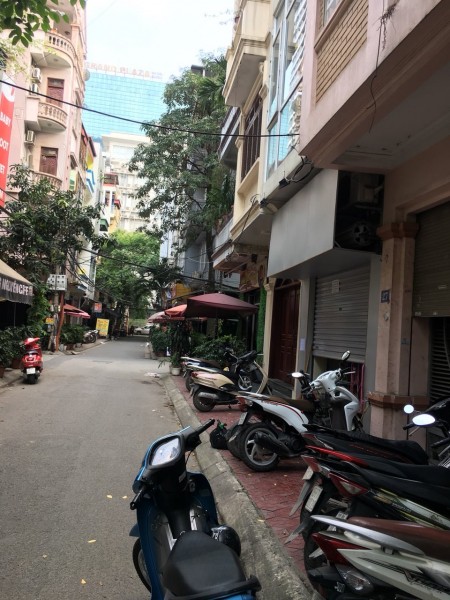 Cần Bán Nhà Lô Góc 3 Thoáng Ngõ Ô tô 50m Gia Phố Lạc Long Quân, 50M, 6T, Mt 4.2, Giá 6.6 Tỷ