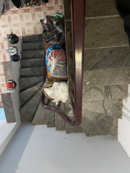 Cần bán nhà Trần Thái Tông 40m2 chỉ 4.45 tỷ