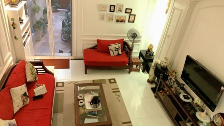 Bán Nhà đẹp Thái Hà OTO Đỗ cửa - 60m giá 9.1 tỷ