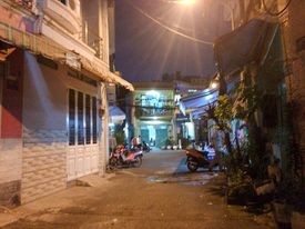 Chủ cần bán gấp nhà 3 tầng Thoại Ngọc Hầu giáp Âu Cơ Hòa Thạnh Tân Phú chỉ 3.6 tỷ.