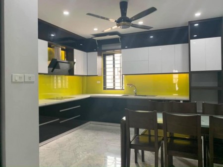 Bán nhà phố Trần Quang Diệu 50mx4T phân lô oto đỗ kinh doanh Quang Trung Đống Đa 0969040000