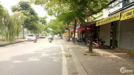 Bán nhà mặt phố Vũ Tông Phan - Ngã Tư Sở, DT 310m, C4, MT 11m, giá 46 tỷ