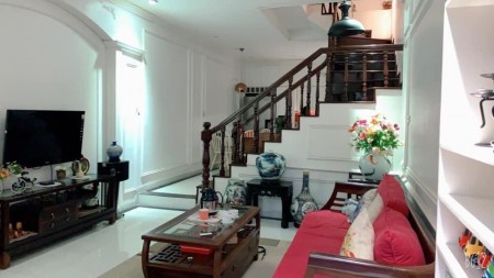 Thái Hà ( Đống Đa) 60M2 x MT: 4.5m x 5 ngủ, Trung Tâm Đống Đa, Ô tô đỗ cửa, Kinh Doanh cho Thuê Đỉnh.