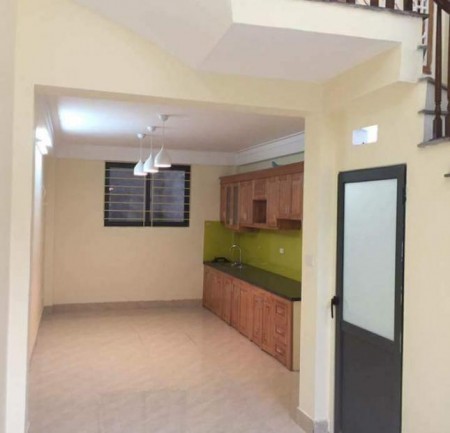 Chỉ cần 600 triệu có ngay nhà 4T phố Xốm ô tô đỗ cổng ngay Quốc Lộ 21B