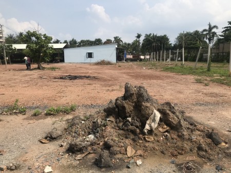 Cho thuê đất trống 2500m2 Góc 2 MT An Phú Đông Quận 12