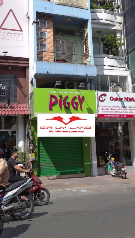 Cho thuê Nhà nguyên căn Mặt tiền Đường Nguyễn Thiện Thuật, P.2, Q3. DT: 4 x 8m