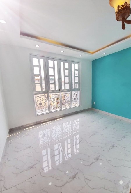 Bán gấp Biệt thự 60m2, giá 8.3 tỉ, P2, Bình Thạnh