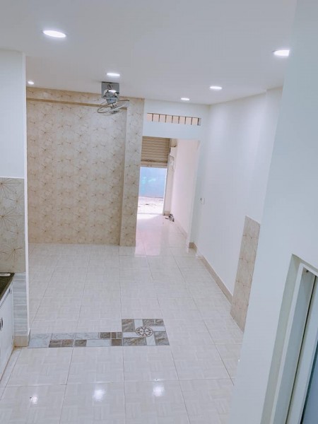 Bán gấp nhà P4 Phú Nhuận hẻm to vật vã 3.5 tỷ