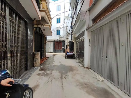 Bán nhà phố Lê Đức Thọ, Nam Từ Liêm, lô góc, ô tô đỗ cửa, 5 tầng x 4 tỷ