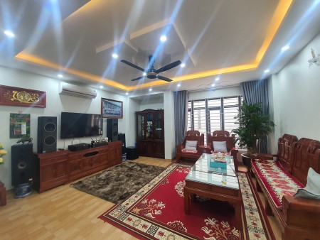 NHÀ MỚI SIÊU ĐẸP CÓ 102 - TẶNG FULL NỘI THẤT. Diện tích 60m, 5 Tầng, Giá nhỉnh 5 tỷ