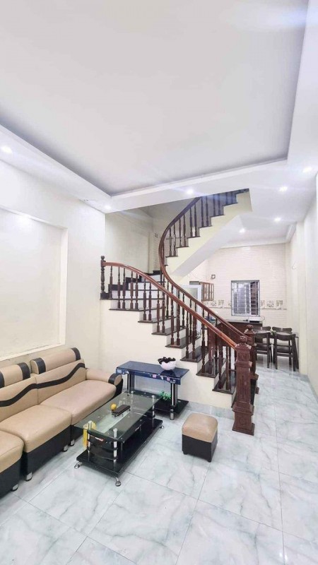 HOT!!! Bán nhà Hồ Thị Kỷ-Q.10, 50m2, HXH, 4 Tầng.