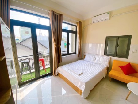Căn hộ Mới 100% Tiện Nghi Bankol Thoáng 30m2 Ngay CV Bầu Cát, Tân Bình