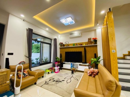 Chủ nhà thiện chí cần sang nhượng nhà phố ở KĐT Lakeview City