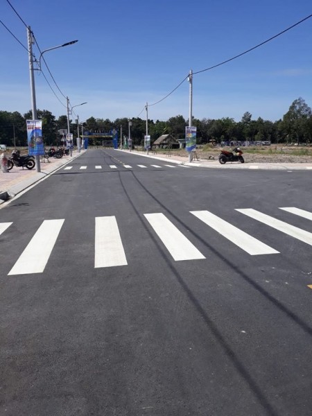 BÁN ĐẤT NẰM NGAY QL13 CÁCH TTHC BÀU BÀNG 1KM