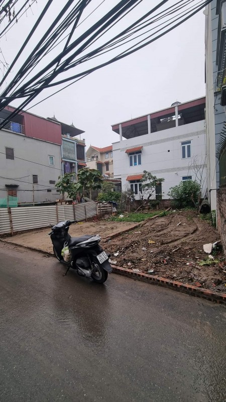 ĐẤT PHONG THỦY CỰC ĐẸP PHƯƠNG CANH Ô TÔ ĐỖ CỬA THÔNG NGÕ DÂN CƯ SẦM UẤT