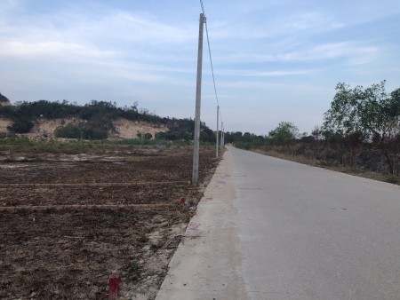 Gia đình A Công cần tiền bán nhanh lô đất 5*30,thổ cư đối diện TDC Tân Phước