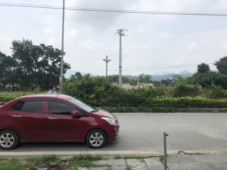 Nhà có đất nền cần bán tại phố chợ Lương Sơn