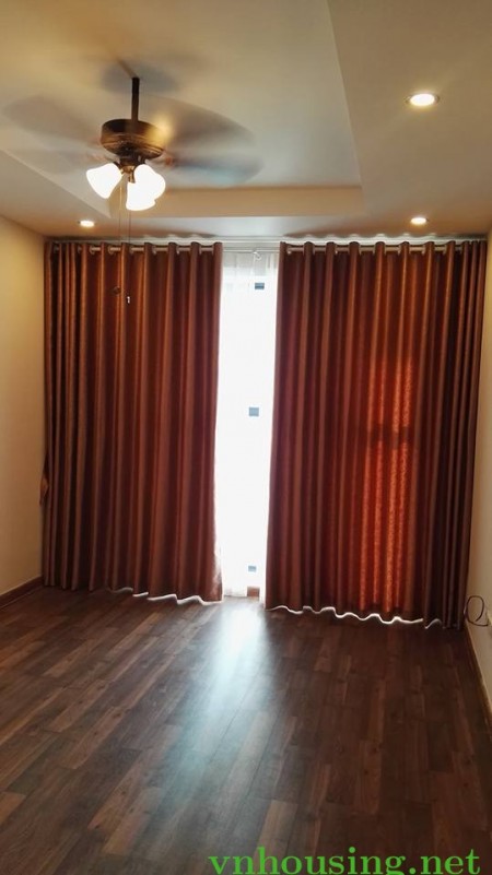 Cần bán căn hộ chung cư Imperia Garden 2Pn 70m2 đồ cơ bản.Giá: 2.7tỷ