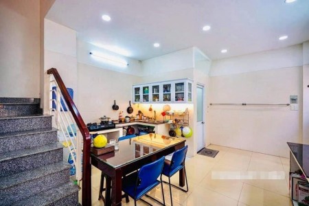 Bán Nhà Tân Bình 82m2 2 tầng 4x22m nở hậu GIÁ 9,8 tỷ
