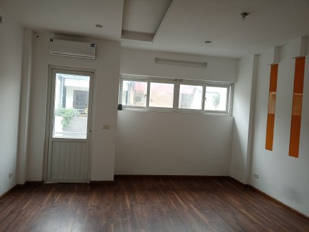 Bán nhà Đường Cầu Giấy, phân lô, ô tô, vỉa hè, 60m2 x 5 tầng, MT 5m, 12.5 tỷ