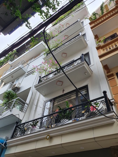 BÁN NHÀ LẠC LONG QUÂN,NGÕ OTO ĐUA, THANG MÁY, OTO VÀO NHÀ LH 0966131292
