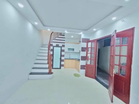 Chỉ với 2.85 tỷ có ngay nhà Khâm Thiên Đống Đa, 34m2, 4T, ôtô 30m, ở Ngay , Nội thất long lanh.