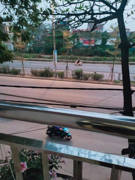 SIÊU HIẾM NHÀ MẶT PHỐ MẶT TIỀN 5M VỈA HÈ 4M 36M2 NHỈNH 3 TỶ