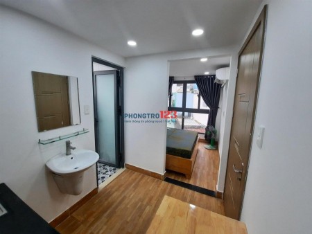 Cho thuê Nhà kd CHDV Đường Lê Quý Đôn, P.12, QPhú Nhuận. DT: 4 x 15m