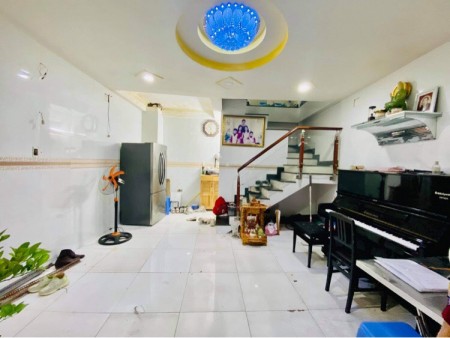 Ô tô vào nhà khu vip Bắc Hải 5 tầng BTCT CHỈ 4TỶ4