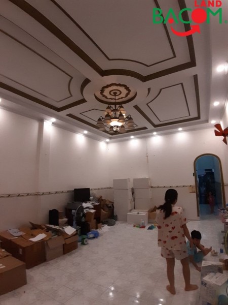 Bán nhà 115m2 MT kinh doanh chợ nhỏ Tân Hiêp Biên Hòa Đồng Nai Chỉ: 3.85 tỷ