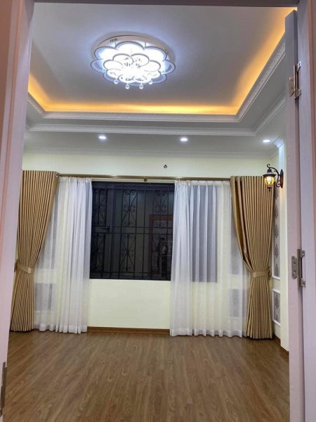 Đi đến slide 4