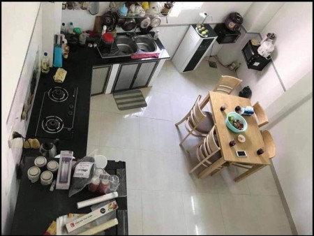 Chuyển công tác cần bán gấp nhà hẻm Đồng Nai.