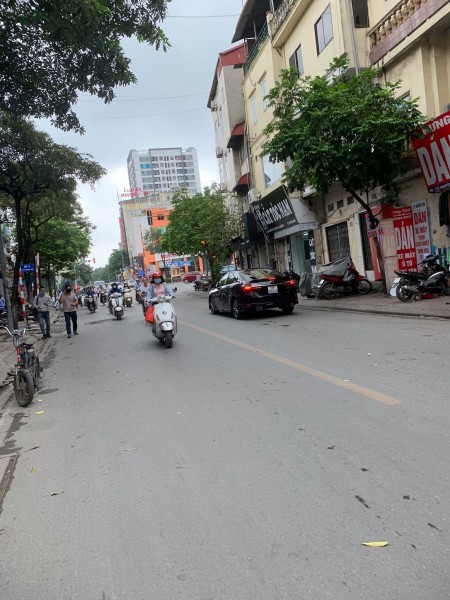 NHÀ VỊ TRÍ ĐẮC ĐỊA PHỐ NGUYỄN SƠN, 44M2 XÂY 3 TẦNG, GIÁ 3,65 TỶ CÓ THƯƠNG LƯỢNG