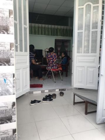 Cho thuê nhà nguyên căn ngay chợ Hiệp Bình Chánh giá 5tr/tháng 1 trệt 1 lửng 0903066813